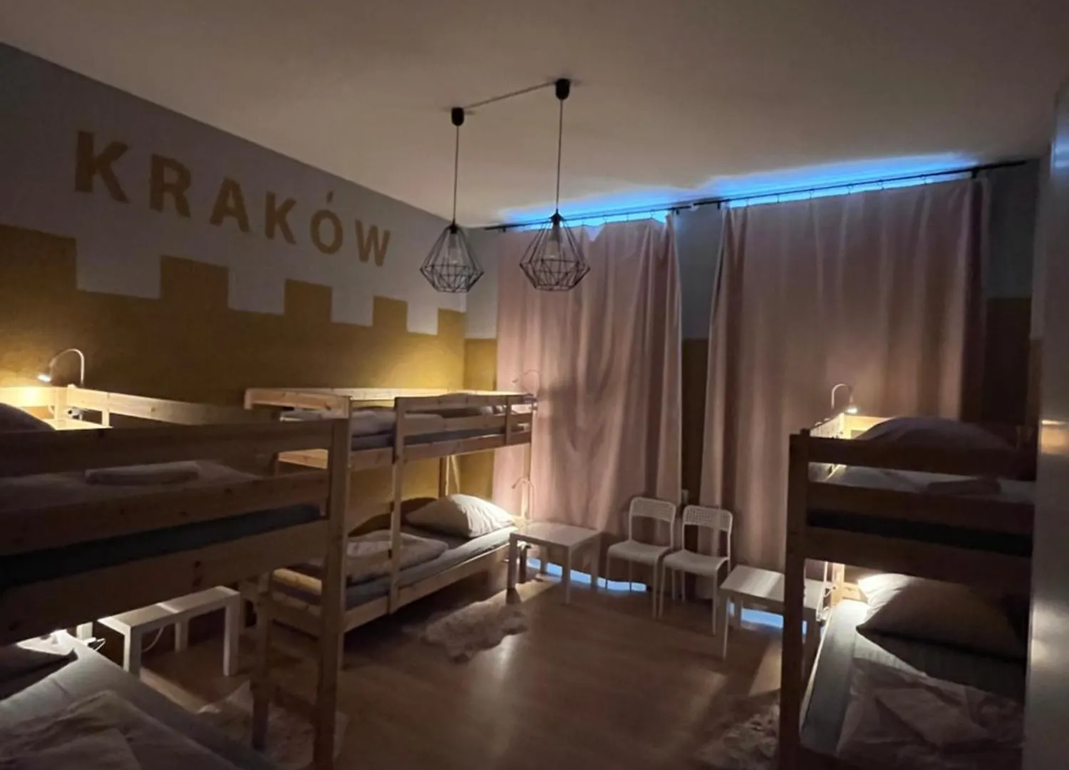 Girls Hostel Krakow Poland